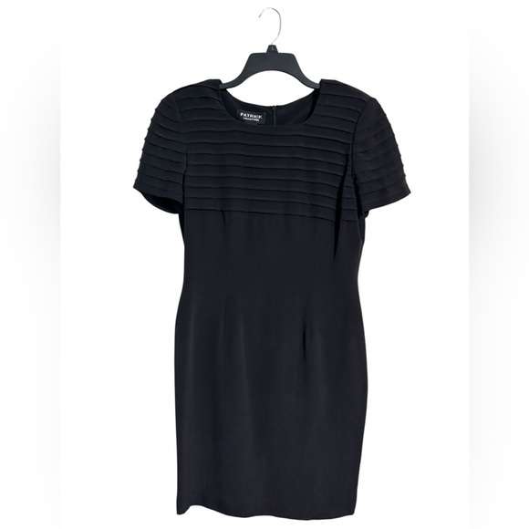 Patrick Collection 100% Silk Black Dress | Size 8 | Classic Little Black Dress - Picture 2 of 5